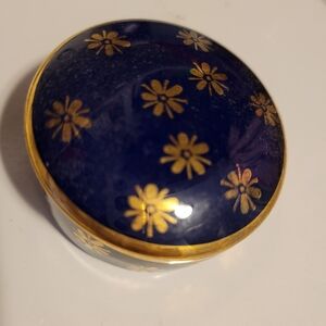 Vintage Cobalt blue and gold Limoges Trinket box / pill box